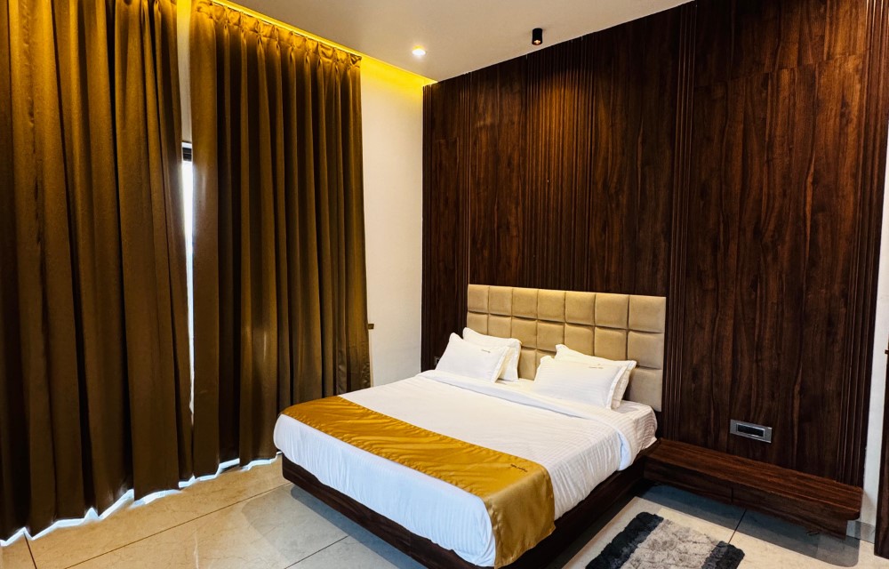 Crystal Villa Resort Rooms Pictures