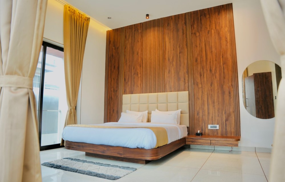 Crystal Villa Resort Gallery Pictures